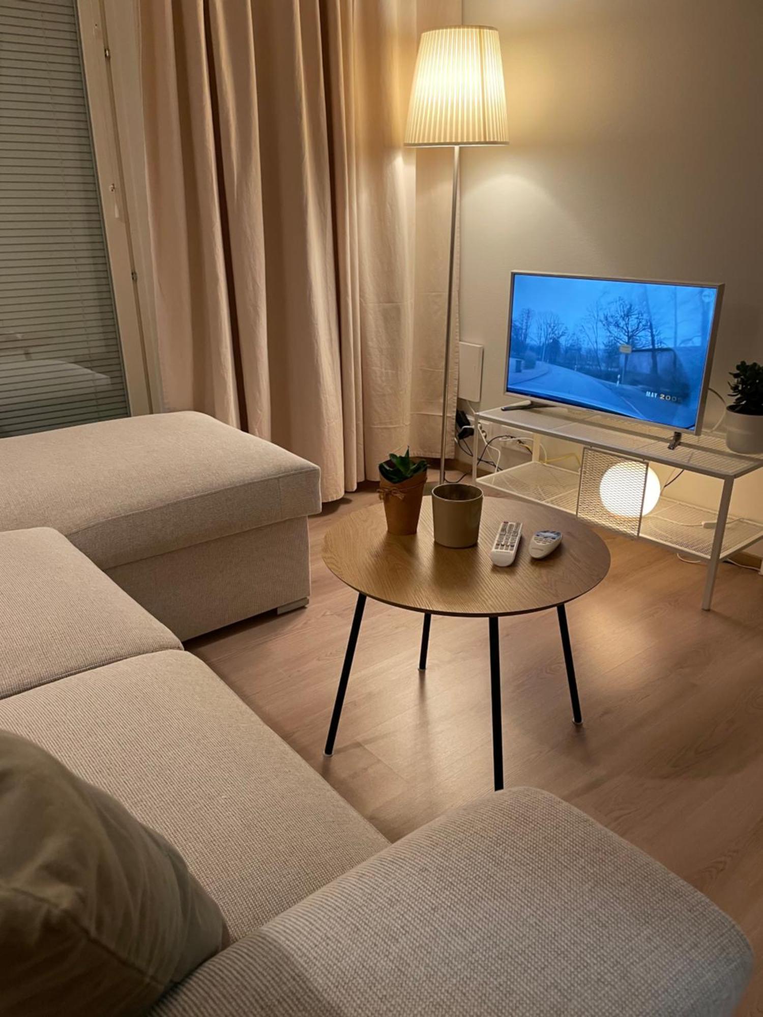 Helsinki Airport Apartment วานตา ภายนอก รูปภาพ