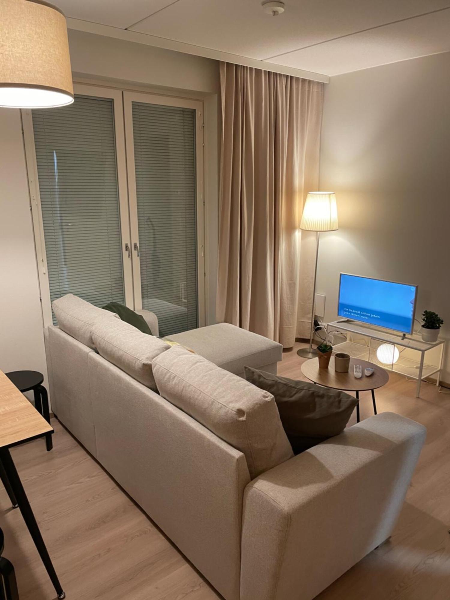 Helsinki Airport Apartment วานตา ภายนอก รูปภาพ